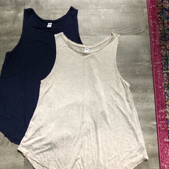 Old Navy Tops - Old Navy LARGE Luxe Tanks 💕 Pair in EUC